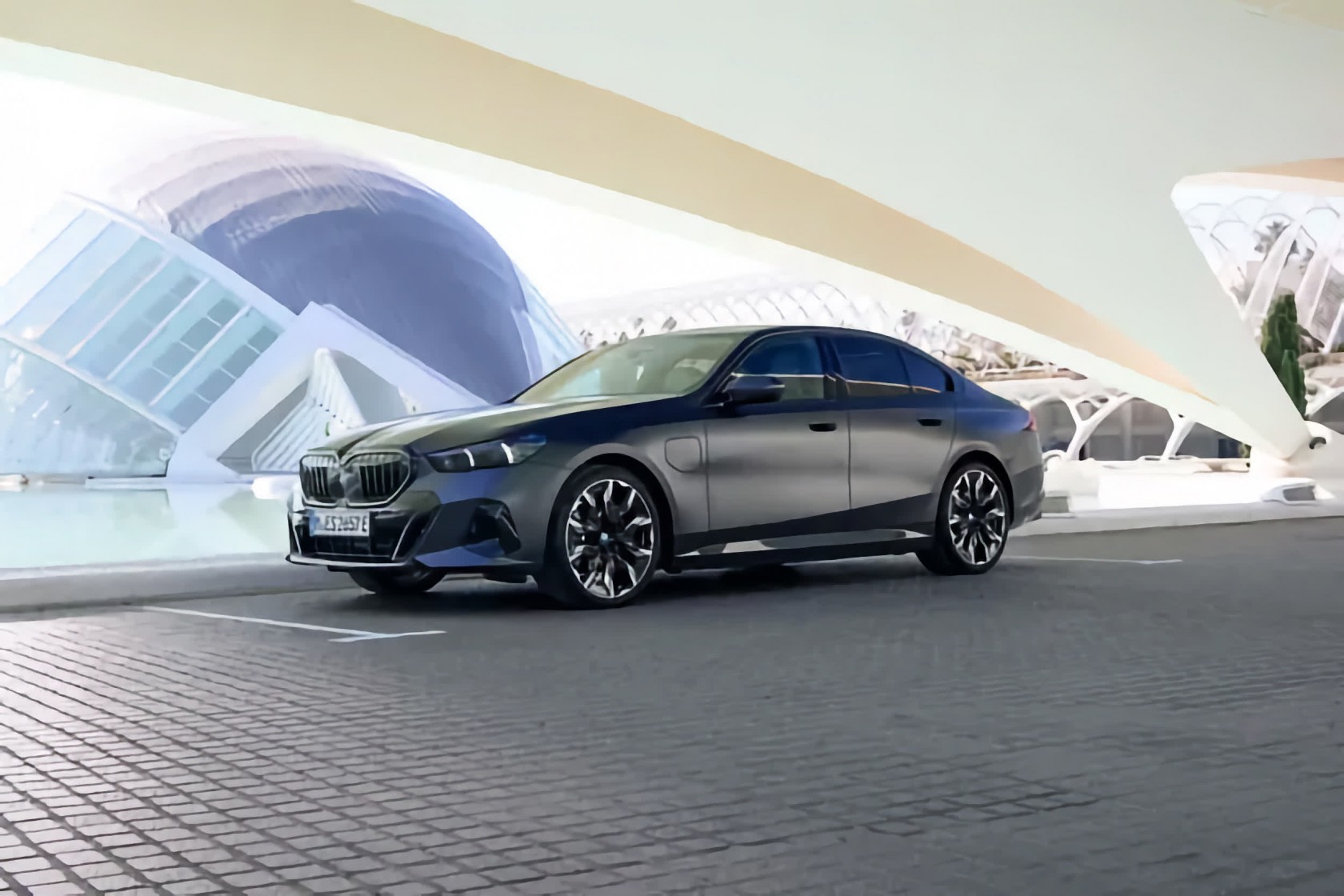 photo_text_left_right_new30807